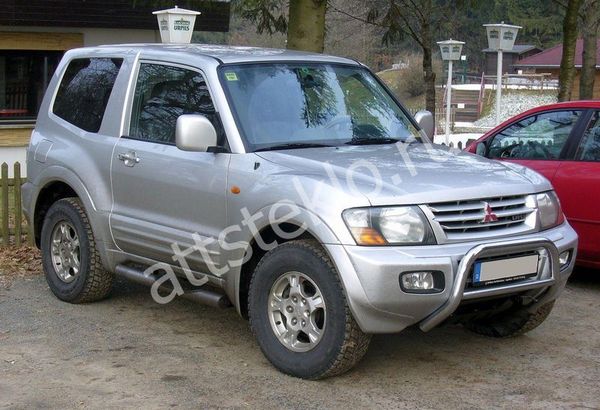 Автостекла Mitsubishi Montero III c установкой в Москве